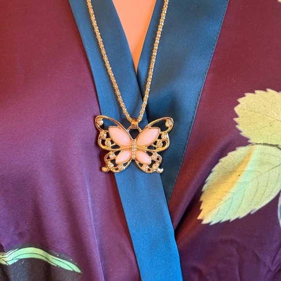 NW0T Elegant Rose Golden Butterfly Necklace Fashion Jewelry Women Chain 12inches - Picture 6 of 11